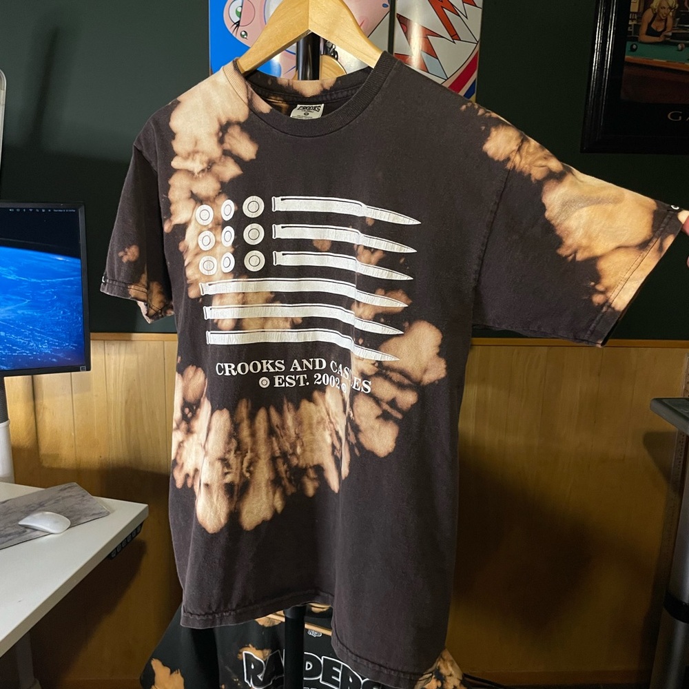 Crooks and Castles Bleach Flag Graphic Tee - Black & Tan Mens size M
